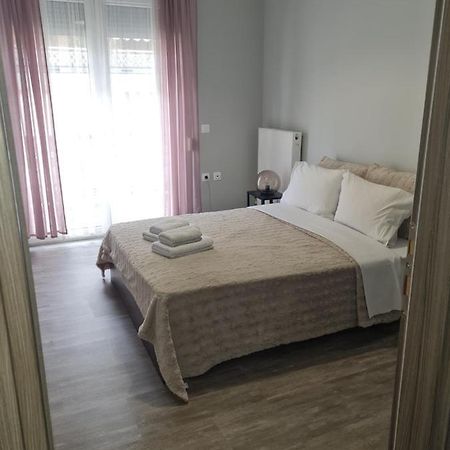 Trikala Easy Living B1 Kai B2 Apartment Luaran gambar