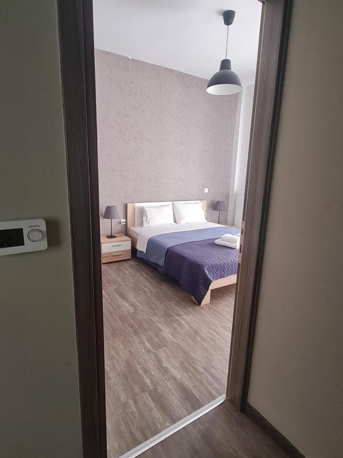 Trikala Easy Living B1 Kai B2 Apartment Luaran gambar