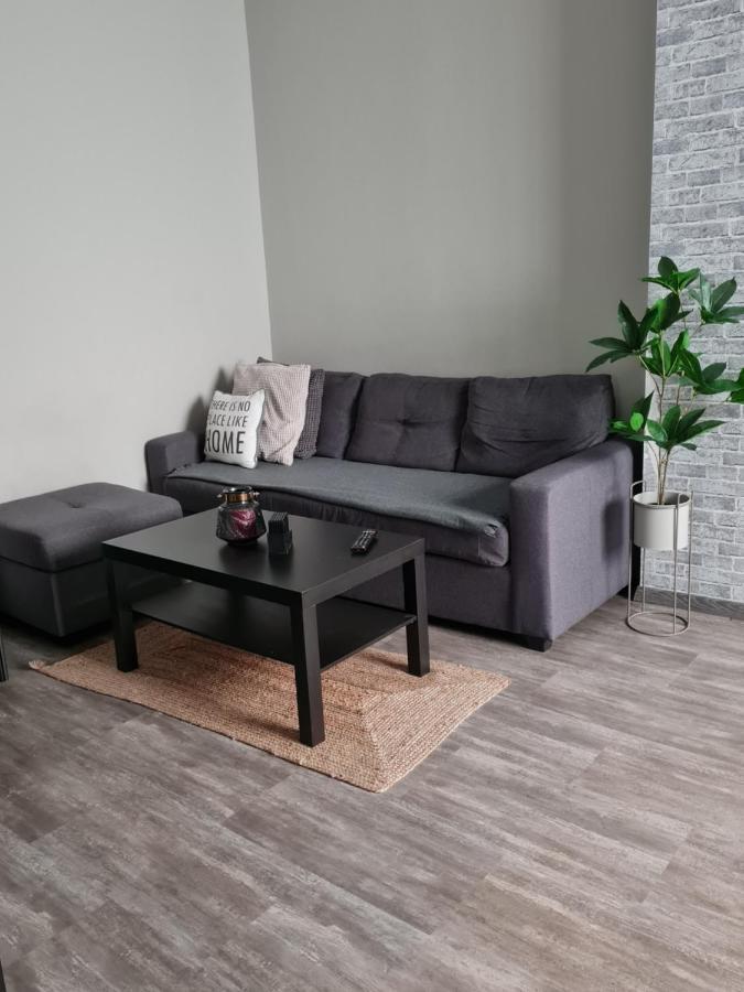 Trikala Easy Living B1 Kai B2 Apartment Luaran gambar