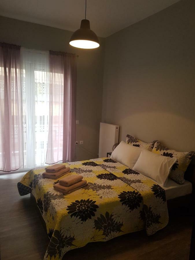 Trikala Easy Living B1 Kai B2 Apartment Luaran gambar