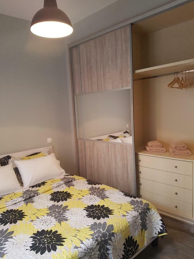 Trikala Easy Living B1 Kai B2 Apartment Luaran gambar